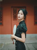 YITUYU艺图语 2025.01.06 娴静犹如花照水 欣欣(16)